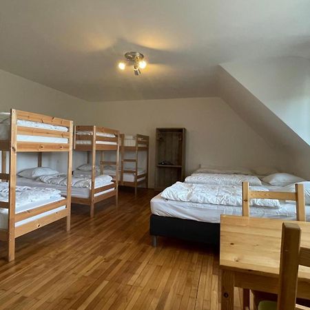 Die Strumpffabrik - Guesthouse Kerpen  ภายนอก รูปภาพ