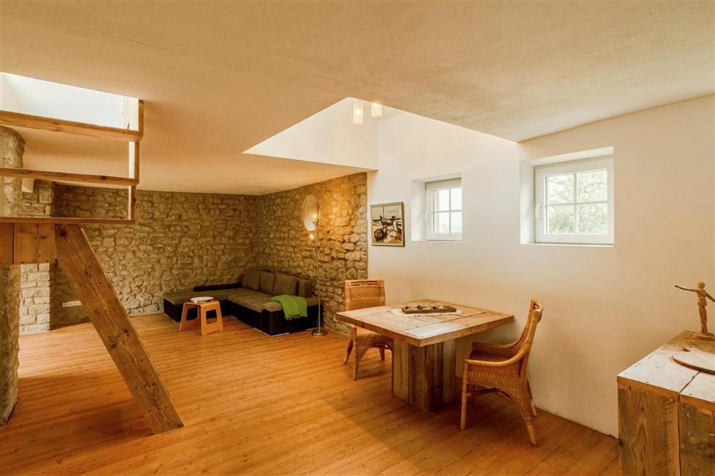 Die Strumpffabrik - Guesthouse Kerpen  ภายนอก รูปภาพ