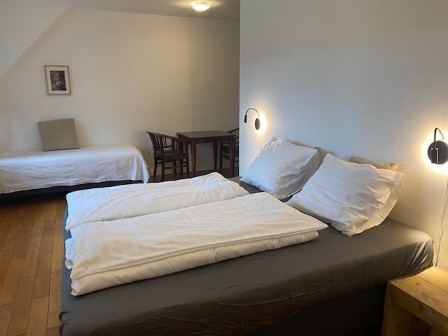 Die Strumpffabrik - Guesthouse Kerpen  ภายนอก รูปภาพ