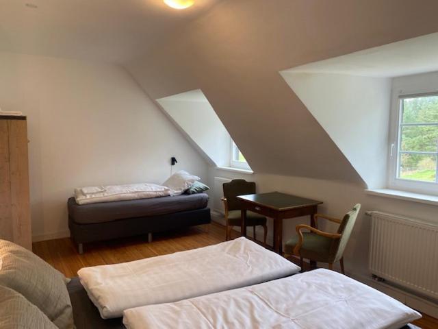 Die Strumpffabrik - Guesthouse Kerpen  ภายนอก รูปภาพ